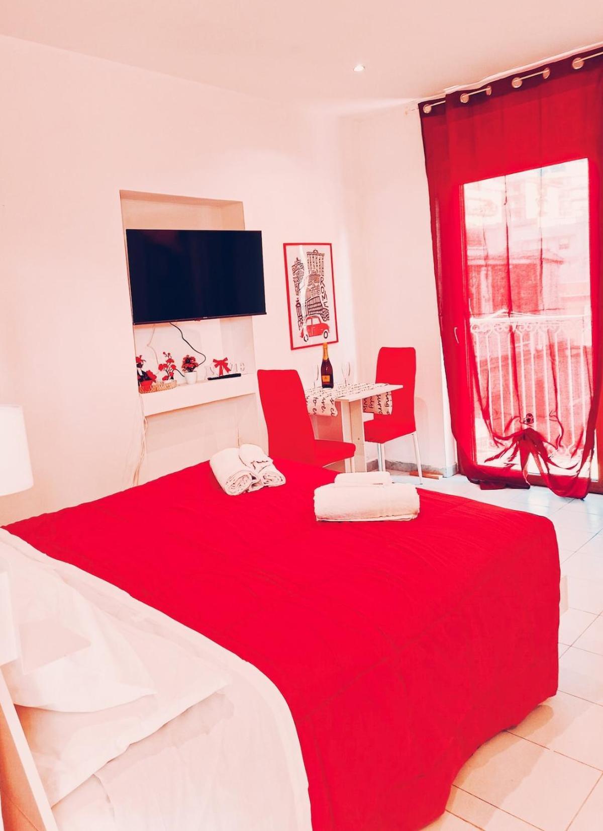 House Apartment *